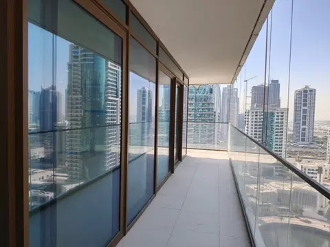 Ход строительства Marina Shores, Dubai Marina — 14 мая 2026, готовность 87,18%, снимок 6 из 8