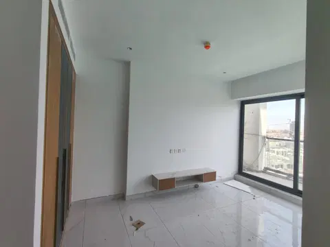 Ход строительства North Forty Three Serviced Residences, Jumeirah Village Circle — 14 апреля 2026, готовность 94,74%, снимок 5 из 11
