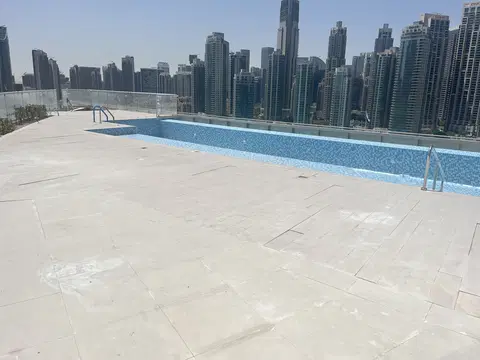 The Residence Burj Khalifa, Downtown Dubai construction progress — 7 May 2026, 92.73% complete, photo 3 of 7