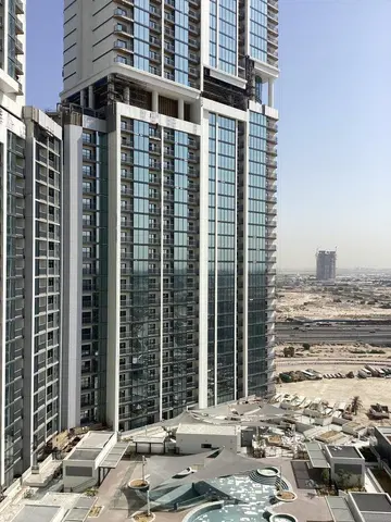 Ход строительства The Crest, Sobha Hartland — 6 марта 2025, готовность 96.17%, снимок 4 из 6