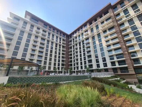 Ход строительства Laurel at Central Park, Central Park at City Walk — 31 июля 2026, готовность 100,00%, снимок 12 из 19