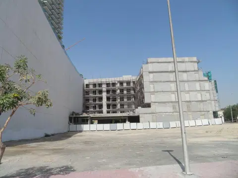 Bali Residences, Jumeirah Village Triangle construction progress — 1 June 2023, 52.83% complete, photo 10 of 12