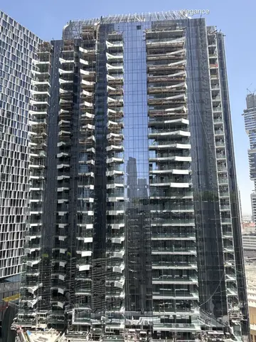 Ход строительства Elegance Tower, Downtown Dubai — 12 апреля 2026, готовность 86,23%, снимок 5 из 11