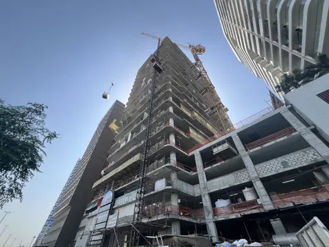 Ход строительства Luxury Family Residence Iii, Business Bay — 7 мая 2026, готовность 50,60%, снимок 3 из 6