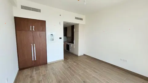 Ход строительства Holland Gardens, Town Square — 11 ноября 2025, готовность 100,00%, снимок 7 из 14