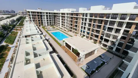 Ход строительства Holland Gardens, Town Square — 11 ноября 2025, готовность 100,00%, снимок 1 из 14