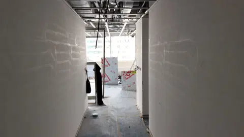 Ход строительства St. Regis Residences Financial Center Road, Downtown Dubai — 22 сентября 2025, готовность 80.62%, снимок 7 из 9