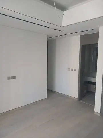 Ход строительства St. Regis Residences Financial Center Road, Downtown Dubai — 14 января 2026, готовность 90.07%, снимок 4 из 7