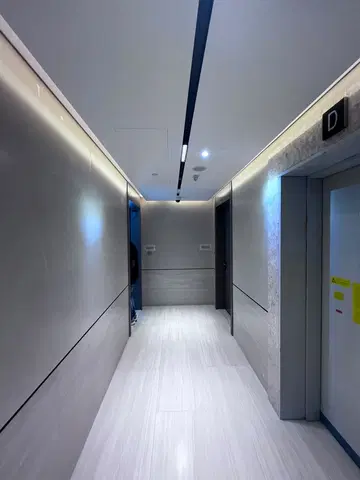 Ход строительства St. Regis Residences Financial Center Road, Downtown Dubai — 13 июля 2026, готовность 100.00%, снимок 6 из 7