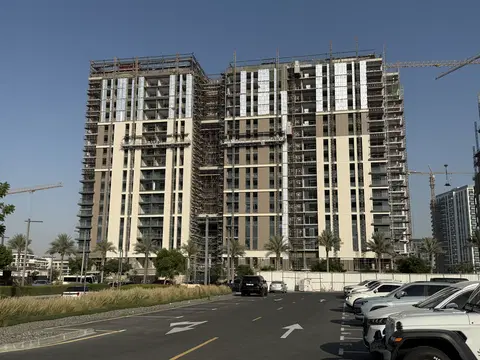 Ход строительства Elvira at Dubai Hills, Dubai Hills Estate — 16 мая 2025, готовность 56.76%