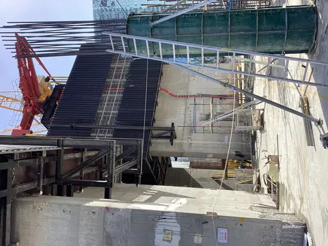 Mercedes-Benz Places Binghatti, Downtown Dubai construction progress — 23 January 2025, 26.13% complete, photo 4 of 6