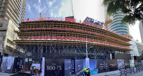 Mercedes-Benz Places Binghatti, Downtown Dubai construction progress — 23 January 2025, 26.13% complete, photo 3 of 6