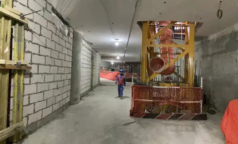 Mercedes-Benz Places Binghatti, Downtown Dubai construction progress — 23 January 2025, 26.13% complete, photo 1 of 6