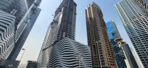 Ход строительства Viewz 1 By Danube, Jumeirah Lakes Towers — 21 июля 2026, готовность 50,01%, снимок 5 из 9
