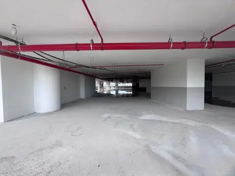 Damac Bay, Dubai Marina construction progress — 17 April 2026, 28.85% complete, photo 5 of 8