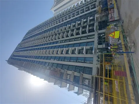 Palace Residences North, Creek Island construction progress — 24 April 2025, 72.49% complete, photo 1 of 8