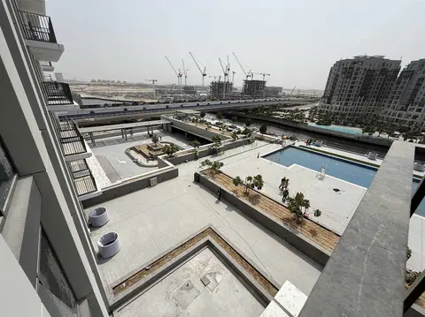 Palace Residences North, Creek Island construction progress — 18 July 2025, 94.65% complete, photo 5 of 6