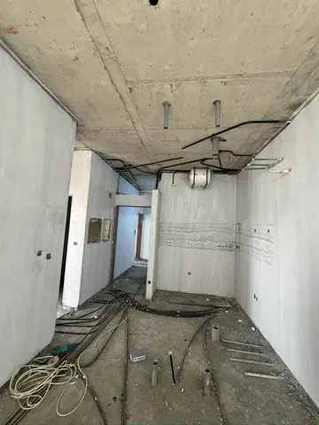 Samana Waves 2, Jumeirah Village Circle construction progress — 19 June 2026, 47.25% complete, photo 1 of 7