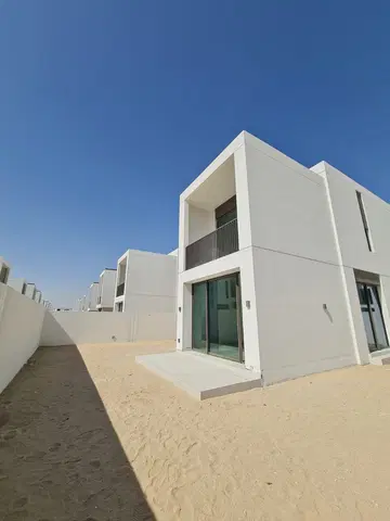 Fairway Villas 2, Emaar South construction progress — 12 March 2026, 67.57% complete, photo 1 of 10