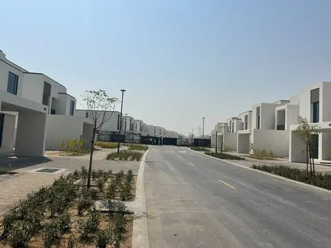Ход строительства Fairway Villas 2, Emaar South — 17 августа 2026, готовность 92,16%, снимок 1 из 5