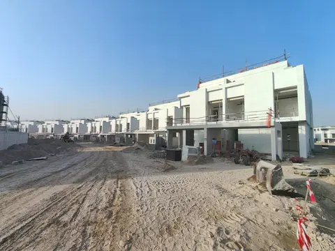 Ход строительства Expo City Valley, Dubai South Residential District — 1 мая 2026, готовность 51,94%, снимок 7 из 13