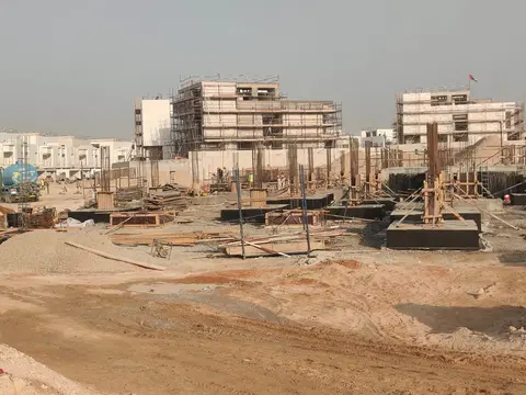 Ход строительства Expo City Valley, Dubai South Residential District — 1 мая 2026, готовность 51,94%, снимок 5 из 13