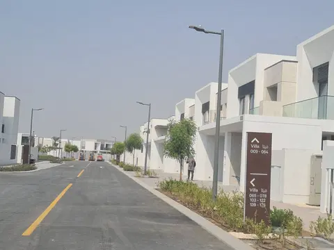 Ход строительства Arabian Ranches Lll - May, Arabian Ranches 3 — 10 августа 2026, готовность 100,00%, снимок 15 из 17