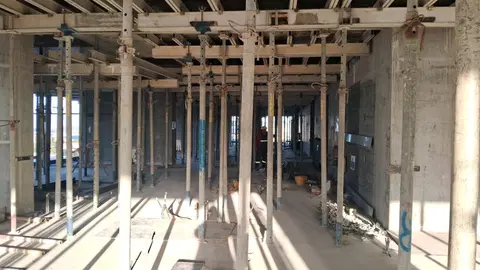 Ход строительства Seapoint, Emaar Beachfront — 4 февраля 2026, готовность 25.15%, снимок 3 из 7