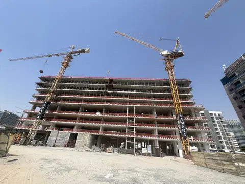 Ход строительства Samana Ivy Gardens, DubaiLand Residence Complex — 28 апреля 2026, готовность 27,49%, снимок 2 из 6