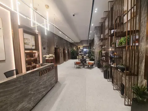 Westwood Grande 2, JVC District 18 construction progress — 31 May 2025, 100.00% complete, photo 10 of 12