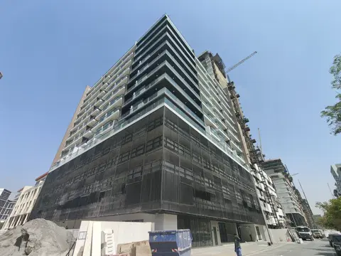 Ход строительства Lucky Royale Residence, JVC District 10 — 4 сентября 2026, готовность 97,71%, снимок 15 из 15