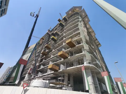 Ход строительства Sky Suites, JVC District 10 — 27 июля 2026, готовность 55,54%, снимок 16 из 16