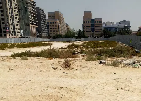 Binghatti Amber, Jumeirah Village Circle construction progress — 13 June 2023, 0.00% complete