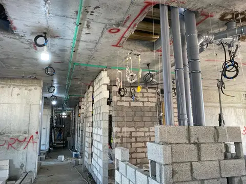 Binghatti Amber, Jumeirah Village Circle construction progress — 11 January 2024, 35.00% complete, photo 5 of 12