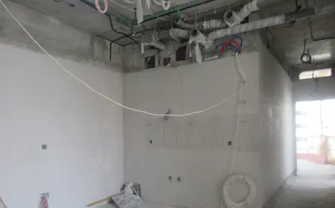 Uh East By Ellington, Jumeirah Lakes Towers construction progress — 11 June 2026, 46.80% complete, photo 13 of 14