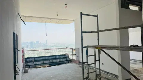 Uh East By Ellington, Jumeirah Lakes Towers construction progress — 11 June 2026, 46.80% complete, photo 4 of 14