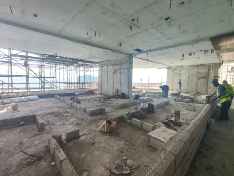 SLS Residences The Palm, The Palm Crescent construction progress — 4 November 2025, 37.98% complete, photo 3 of 11