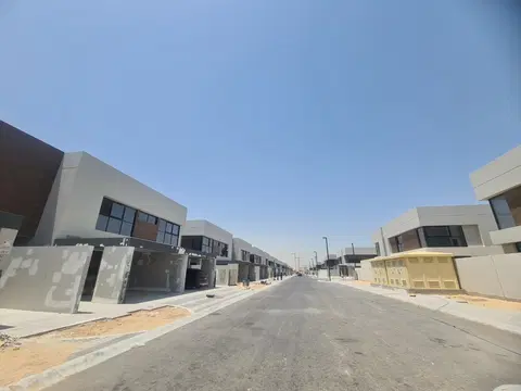 California Village, California Village construction progress — 8 May 2026, 95.07% complete, photo 14 of 15
