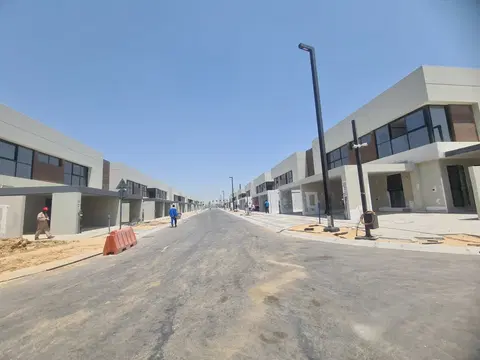 California Village, California Village construction progress — 8 May 2026, 95.07% complete, photo 7 of 15