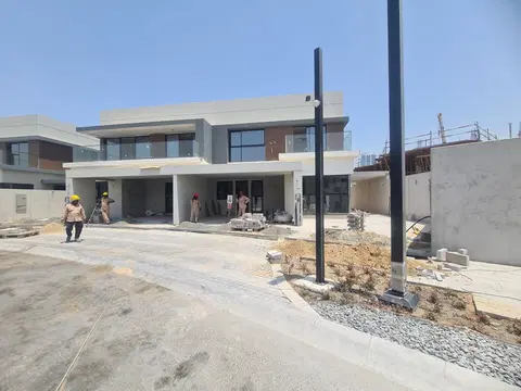 California Village, California Village construction progress — 8 May 2026, 95.07% complete, photo 5 of 15