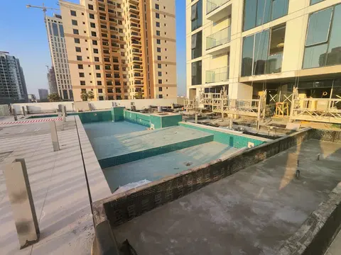 Ход строительства V1TER, Jumeirah Village Circle — 27 ноября 2025, готовность 88.18%, снимок 12 из 16