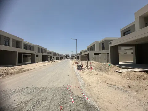 Ход строительства South Bay 3 Premium, Dubai South Residential District — 23 июля 2026, готовность 88,42%, снимок 8 из 10