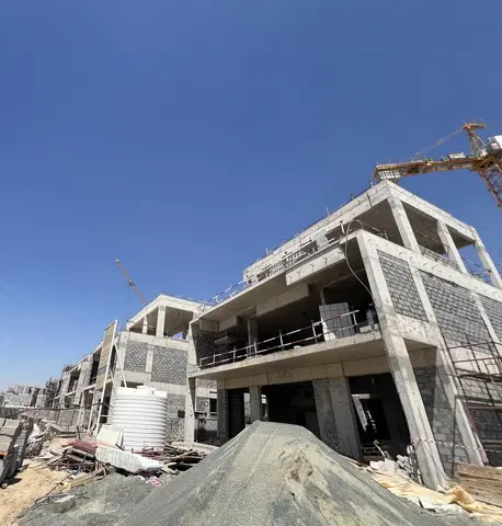 Ход строительства The Waterside Villas By Ellington, Majan — 9 июня 2026, готовность 31,74%, снимок 5 из 8