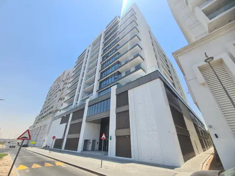 Ход строительства Azizi Central, Al Furjan — 8 июня 2026, готовность 100,00%, снимок 9 из 18