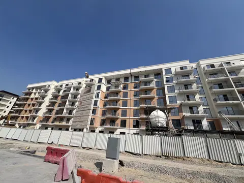 Ход строительства The Mayfair, Town Square — 9 января 2026, готовность 72.75%, снимок 8 из 9
