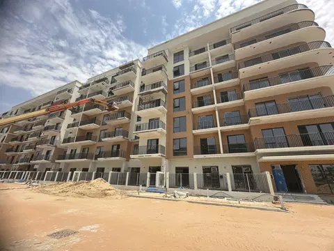 Ход строительства The Mayfair, Town Square — 30 апреля 2026, готовность 87.56%, снимок 9 из 18