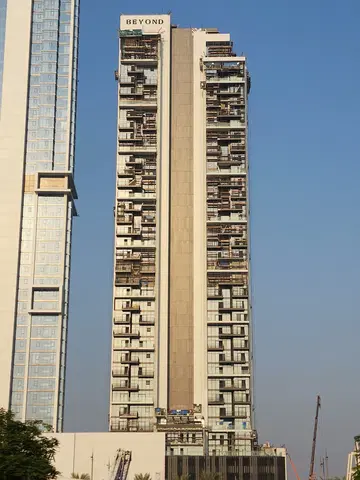 Anwa Aria By Omniyat, Maritime City construction progress — 30 September 2026, 84.86% complete, photo 8 of 14