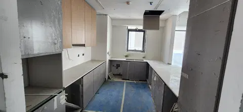 Anwa Aria By Omniyat, Maritime City construction progress — 30 September 2026, 84.86% complete, photo 4 of 14