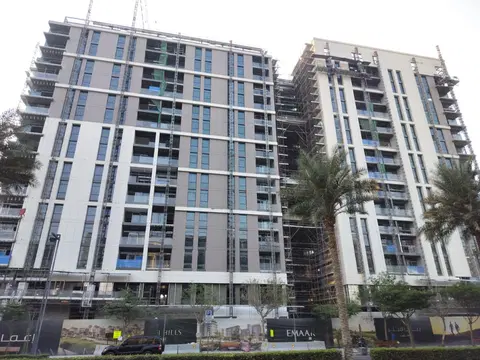 Parkside Views, Dubai Hills Estate construction progress — 4 December 2025, 73.68% complete, photo 5 of 11