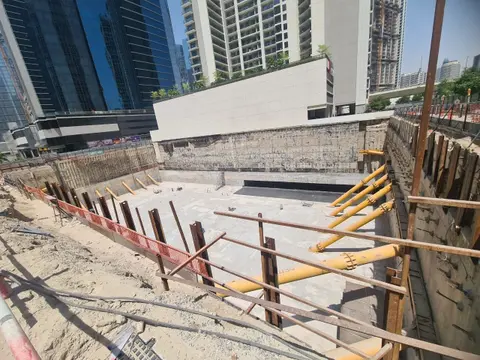 77s, Business Bay construction progress — 18 June 2026, 13.69% complete, photo 5 of 10
